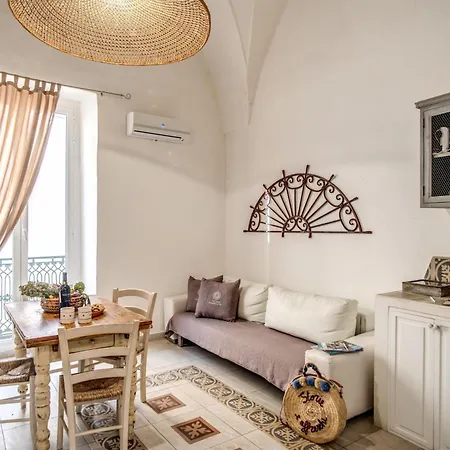 Daire Storie E Affreschi - Le Di Valentina *