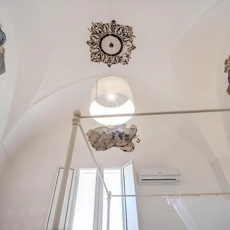 Storie E Affreschi - Le Di Valentina * Gallipoli