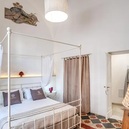 Storie E Affreschi - Le Di Valentina Gallipolli